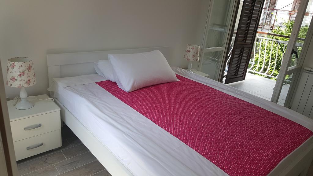 Apartments La Dolce Vita Herceg Novi Eksteriør billede