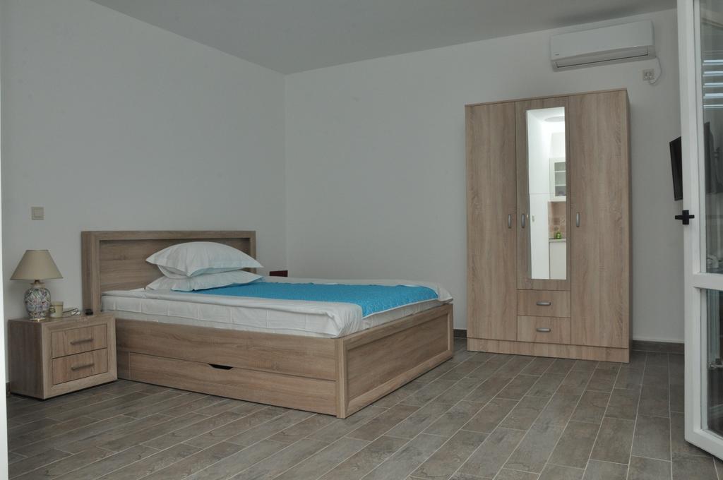 Apartments La Dolce Vita Herceg Novi Eksteriør billede