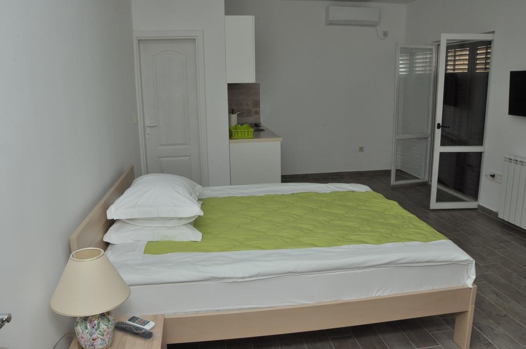 Apartments La Dolce Vita Herceg Novi Eksteriør billede